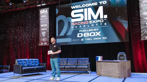アメリカ初開催の「SimRacing Expo」が大成功！最新機材の体験と業界トークで盛り上がり、2027年の次回開催も決定！