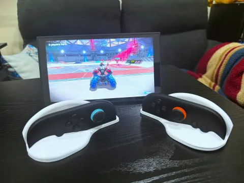 Nintendo Switch 2発売から1年、Joy-Conマウス操作は「画期的な進化」を果たせず？初期の期待と現実のギャップを考察し、今後の可能性を探る
