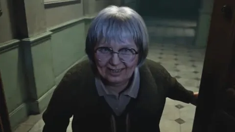 『Resident Evil Veronica』は三人称視点で登場！ 『バイオハザード RE:2』から着想を得たゲームプレイに期待が高まる！