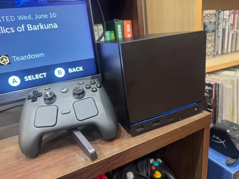Steam Machine vs. PS5！Valveの新型ゲーミングPCがコンソールではできない5つのことを紹介、PCならではの自由な使い方が可能に！