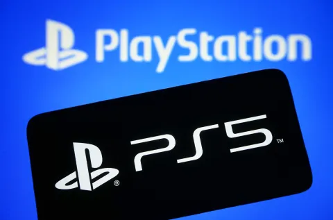 ソニーが『PlayStation』パッケージ版ゲームの生産を2028年に終了！デジタルシフトがもたらす業界への影響と今後の展望を徹底解説
