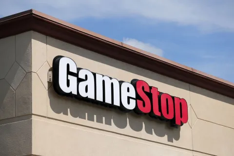 GameStop CEOがソニーのPlayStationディスク生産終了に「全く問題ない」とコメント！物理版ゲームの売上がビジネス全体の12%未満と明かす