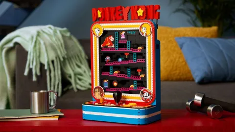 レゴから伝説のアーケードゲーム『ドンキーコング』セットが正式発表！「The King of Kong」のスティーブ・ウィーベ氏も登場でレトロゲーマー歓喜のインタラクティブギミック搭載