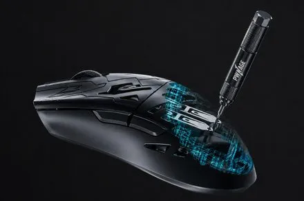 クリック感からセンサー位置まで！Pwnageが物理的なカスタマイズが可能な革新的なゲーミングマウス『Vanta』を発表！