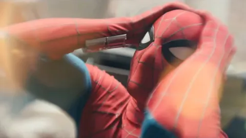 『Marvel's Spider-Man 2』で「スイングアシスト0」チャレンジがプレイヤーを熱狂の渦に！SNSでは衝撃のプレイ動画が続々登場し、腕自慢と困惑の声が交錯中！
