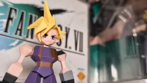 『ファイナルファンタジーVII』主人公クラウド・ストライフの誕生日を記念して多種多様なグッズが展開中！ 『FFVII リバース』発売で今後のラインナップにも期待が高まる！