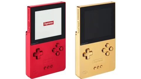ファッションブランド「Supreme」と携帯型ゲーム機「Analogue Pocket」がコラボレーション！24Kゴールドモデルも登場する特別仕様で2026年8月20日発売