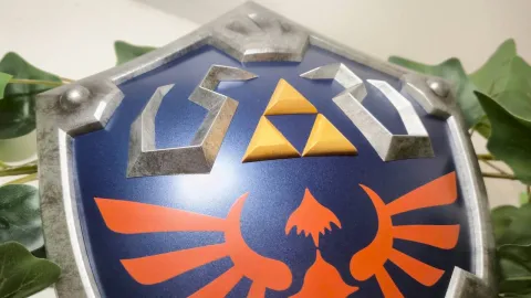 『ゼルダの伝説』シリーズの伝説的アイテム「ハイリアの盾」がFirst 4 Figuresからコレクタブルフィギュアとして登場！ 精巧な造形とディスプレイにこだわった逸品をチェック！