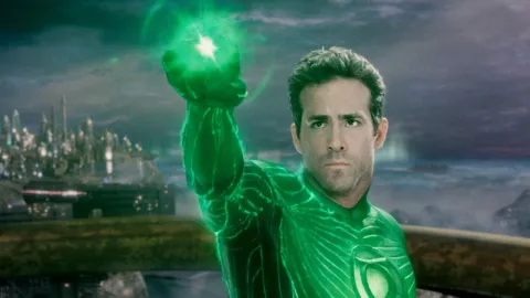 『Green Lantern: Rise of the Manhunters』はLanternsに15年以上先駆けてマンハンターを描いていた
