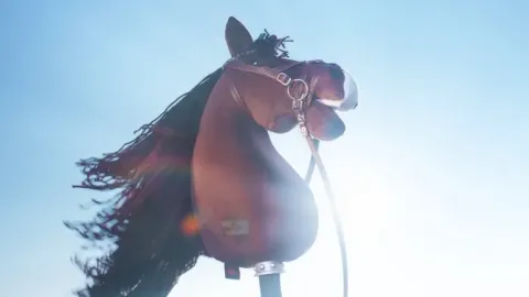 2026年のエイプリルフールを彩ったゲーム業界のユーモアあふれるジョークたち！『ウィッチャー』の乗馬型コントローラーから『ポケモン ポコピア』のゲーム内イベントまで、注目企画を徹底解説！