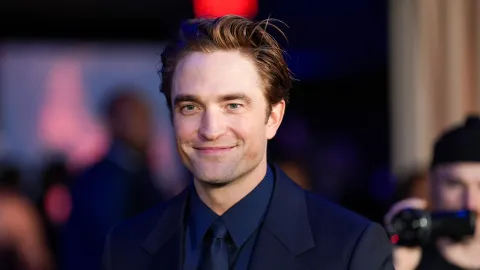 『Clair Obscur: Expedition 33』の主人公ギュスターヴの声優チャールズ・コックス氏が実写映画化についてコメント！「ロバート・パティンソン氏が演じ、僕が声を担当すれば完璧」と提案
