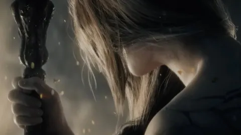 実写映画『ELDEN RING』の撮影現場から衝撃のリーク！悪名高きあのキャラクターにまさかのレタスが投げつけられる映像が公開、豪華キャストと大規模な製作費にも注目！