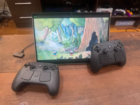 Valveが新型コントローラー『Steam Controller』の予約開始日を5月4日に決定！ RAM不足によりSteam Machineより先行発売されるとのこと